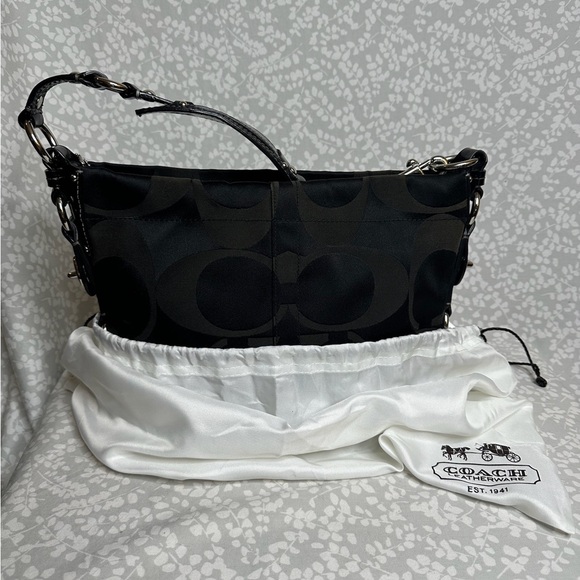 Coach Carly Purse Handbag Signature Logo 13009 Shoulder & Dustbag - Picture 3 of 10